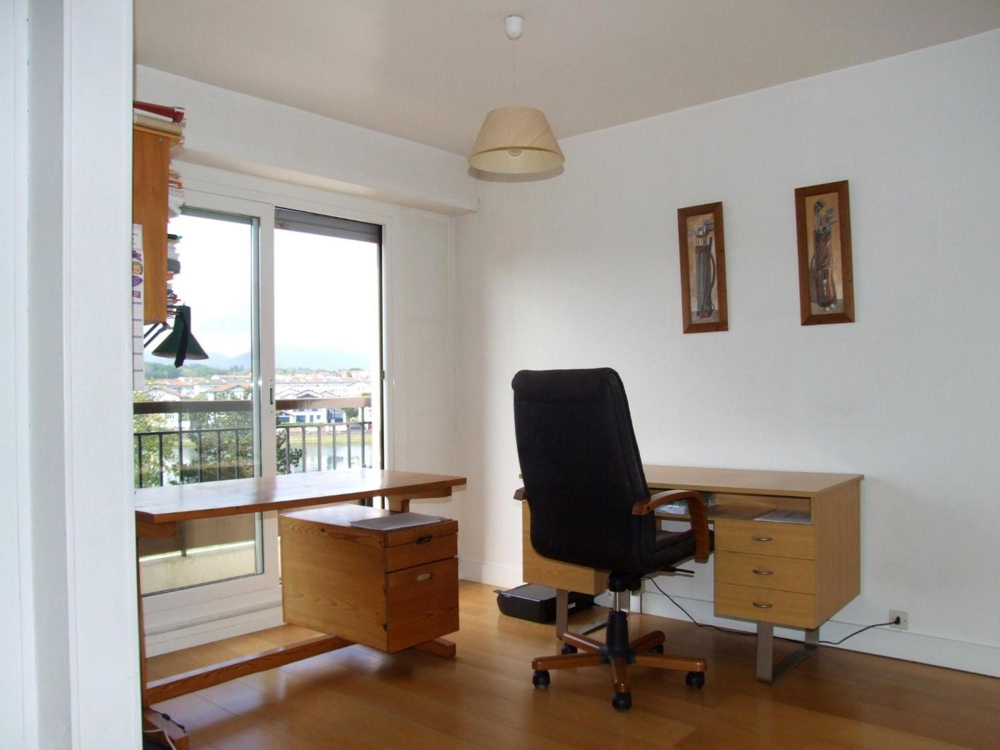 Appartamento Dans Residence, Et Centre A Pied *